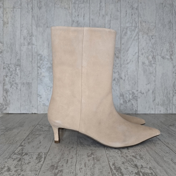Seychelles Beige Suede Ankle Booties - Picture 5 of 10
